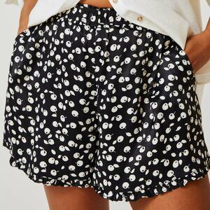 PLUS SIZE- Maeve Flirty Skort
